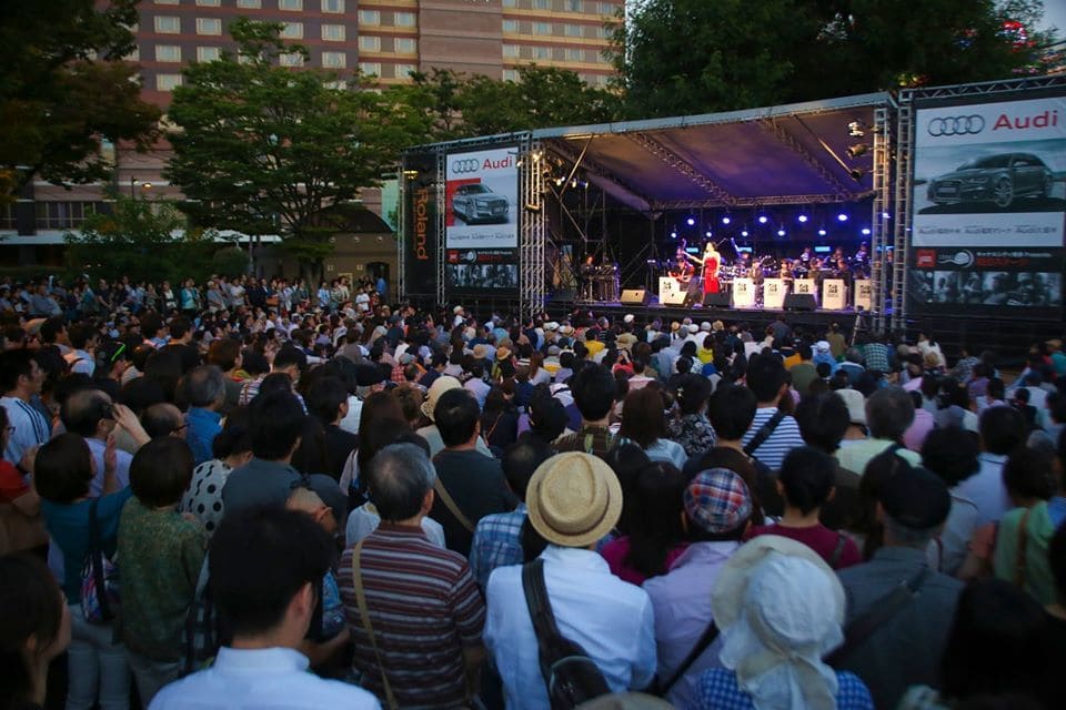 Biography Akiko Nakashima Official website